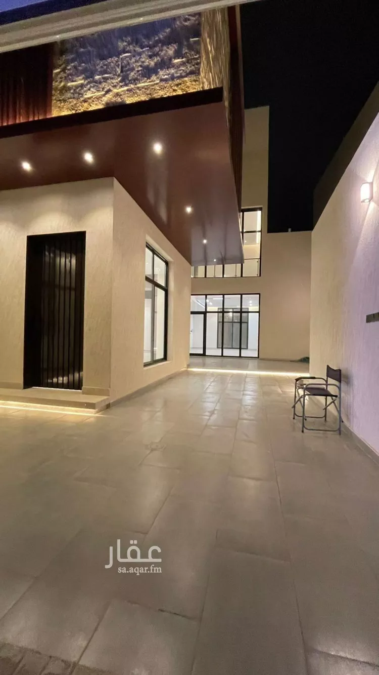 فيلا للبيع في شارع قطب الدين بن السلطان, حي المهدية, مدينة الرياض, منطقة الرياض صورة 3
