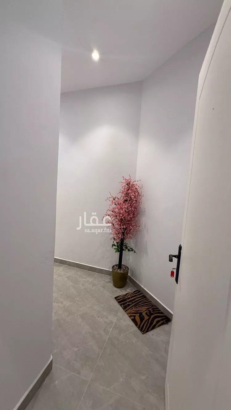 شقة للإيجار في شارع وادي وج, حي الملقا, مدينة الرياض, منطقة الرياض