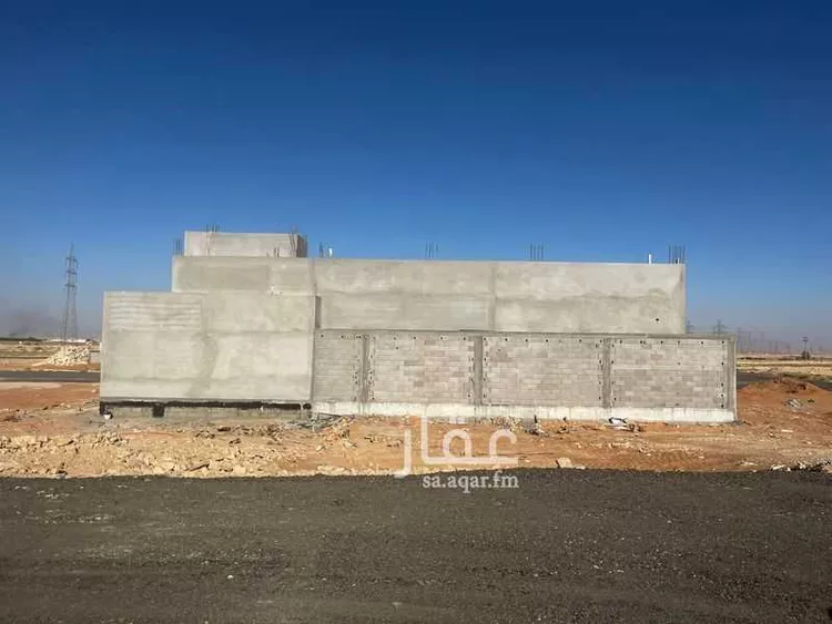 أرض للبيع في شارع كعب الأحباري ، حي الصفا ، عنيزة ، عنيزة