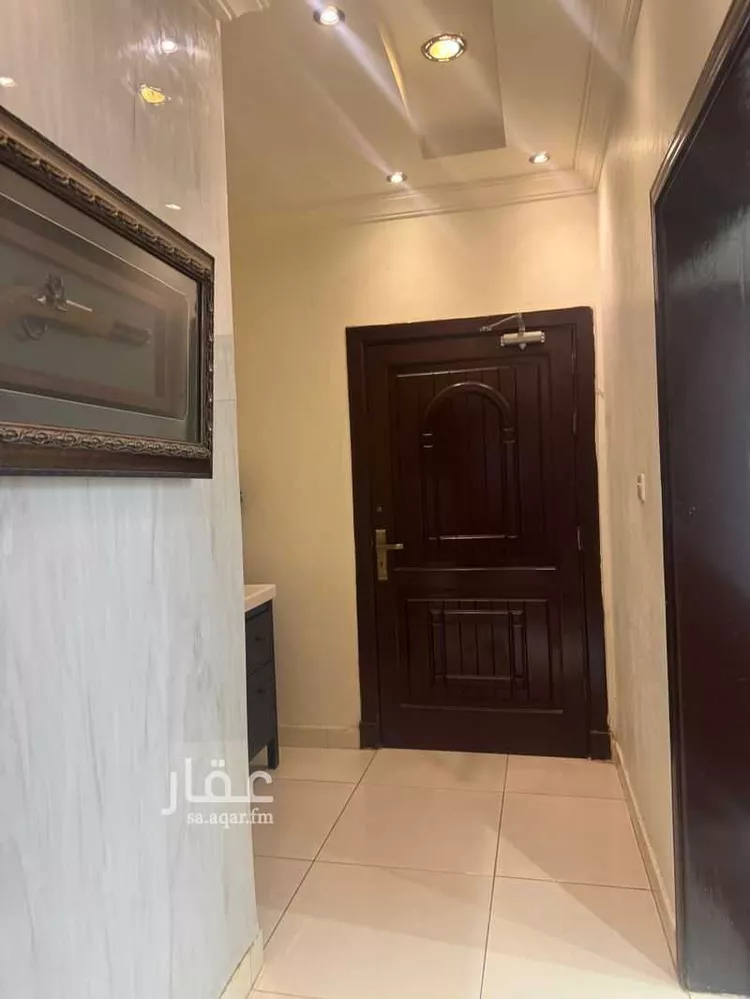 شقة للإيجار في شارع الشيخ محمد عمر بري ، حي مريخ ، جدة ، جدة صورة 3