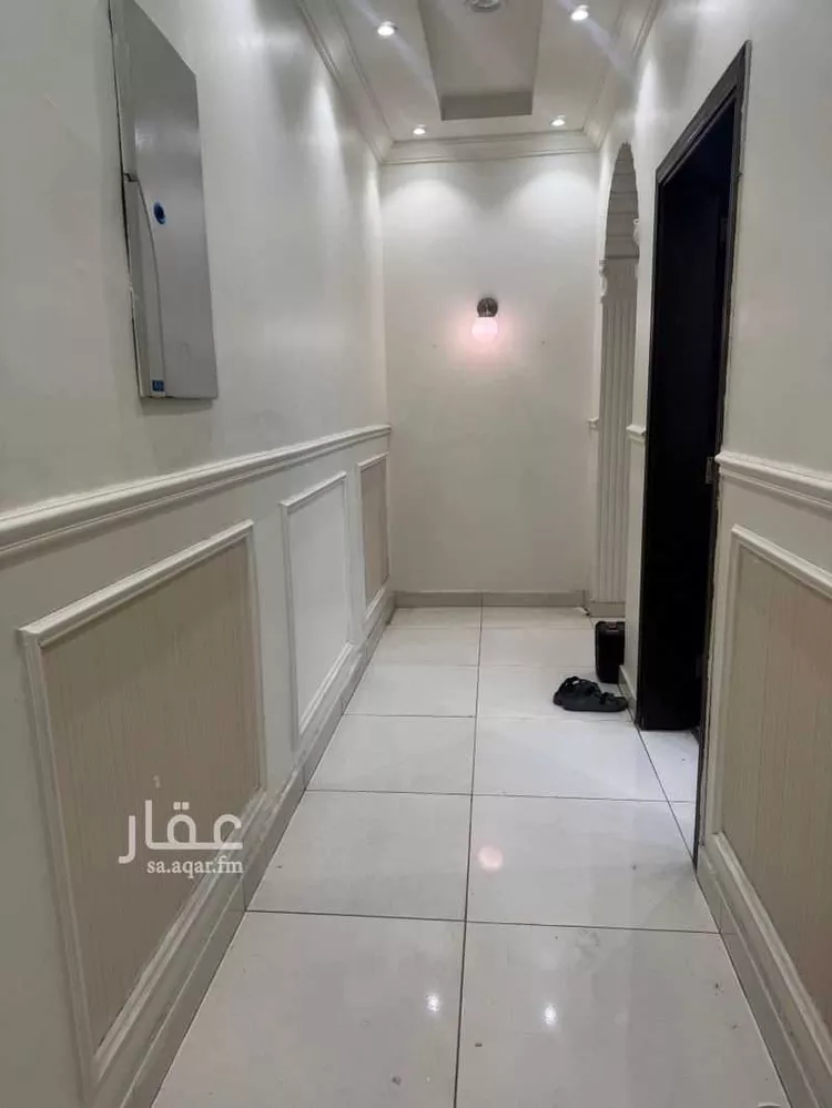 شقة للإيجار في شارع الشيخ محمد عمر بري ، حي مريخ ، جدة ، جدة صورة 4
