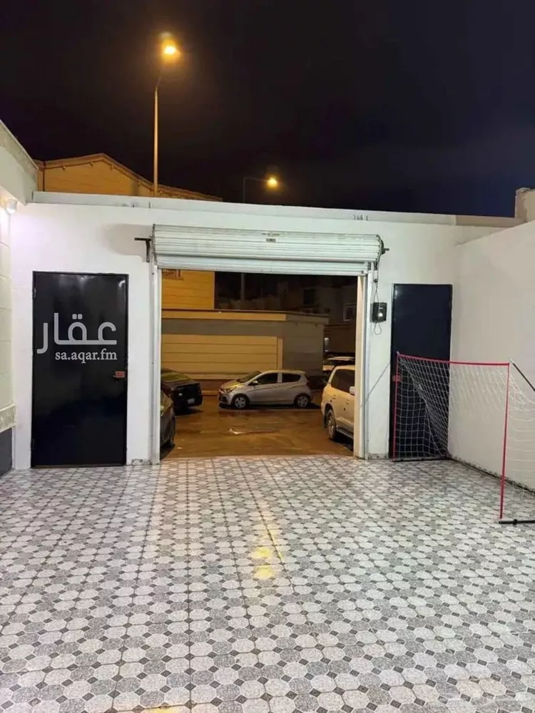 دور للبيع في شارع ابن الزبير الغرناطي, حي الرمال, مدينة الرياض, منطقة الرياض صورة 2