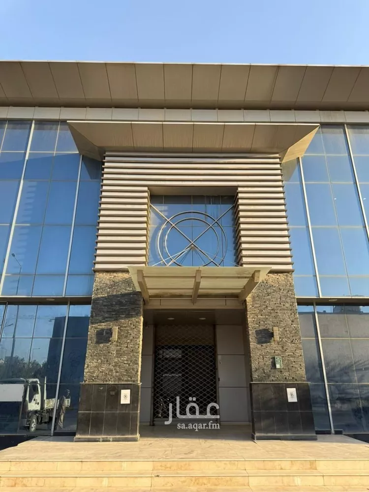 مكتب تجاري للإيجار في شارع النجاح, حي اليرموك, مدينة الرياض, منطقة الرياض صورة 4