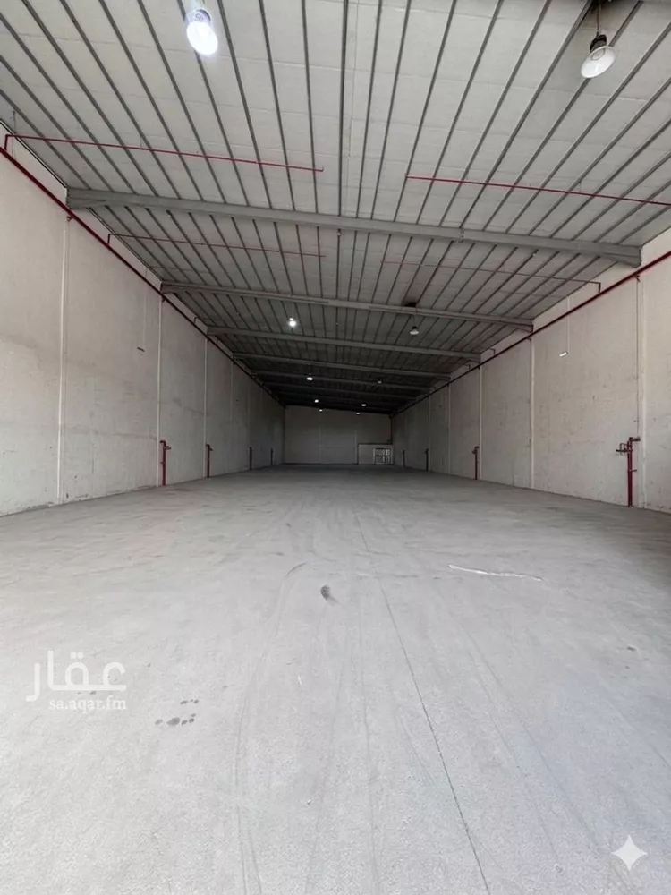 مستودع للإيجار في شارع رقم 32, حي المنصورية, مدينة الرياض, منطقة الرياض صورة 2