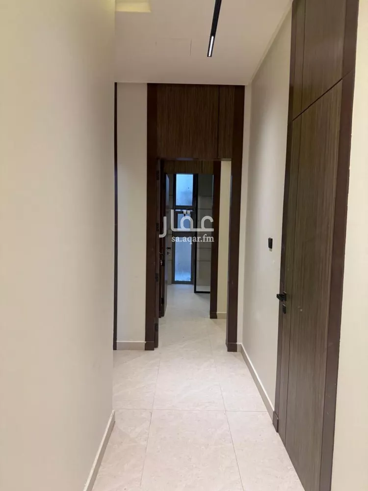 Floor for Sale in Riyadh Al Arid صورة 4