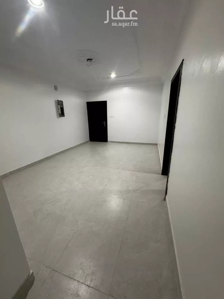 شقة للإيجار في شارع عبادة بن بشر, حي المزروعية, مدينة الدمام, المنطقة الشرقية صورة 3