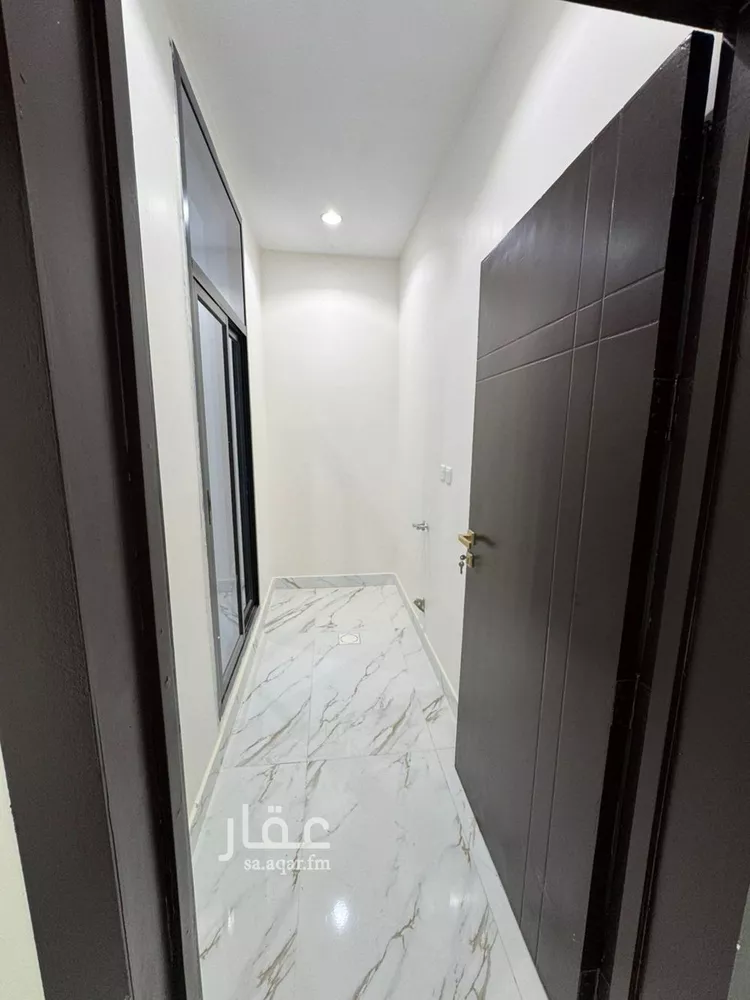 فيلا للبيع في شارع يحيى بن أبي المعالي, حي العريجاء الغربي, مدينة الرياض, منطقة الرياض