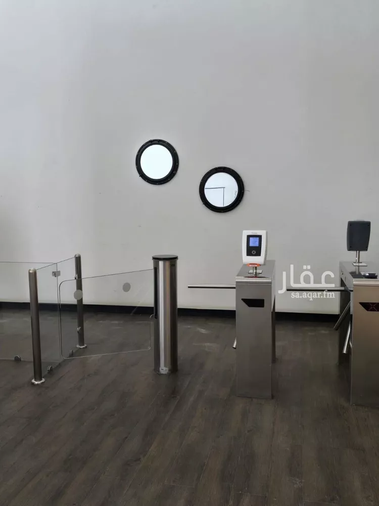 محل للإيجار في شارع عثمان ابن عفان, حي الملك سلمان, مدينة الرياض, منطقة الرياض صورة 3