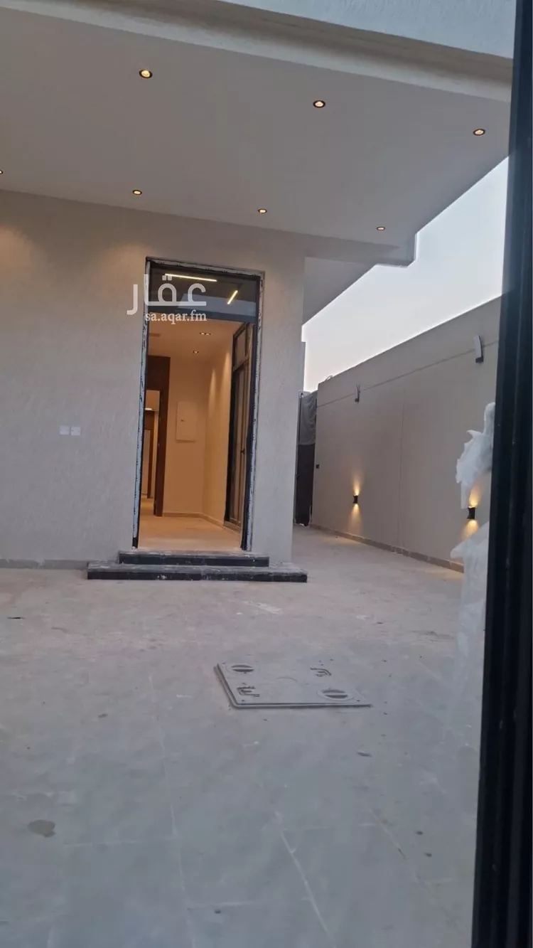 دور للبيع في شارع رقم 367, حي المونسية, مدينة الرياض, منطقة الرياض صورة 3