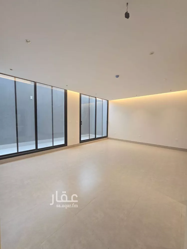 شقة للبيع في شارع عبدالرحمن بن محمد بن مسلمه الانصاري, حي العارض, مدينة الرياض, منطقة الرياض صورة 4