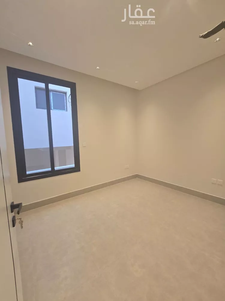 دور للبيع في شارع الفريابي, حي النرجس, مدينة الرياض, منطقة الرياض صورة 5