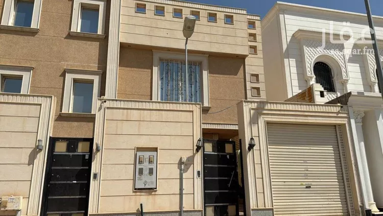 فيلا للبيع في شارع محمود زيني, حي المونسية, مدينة الرياض, منطقة الرياض صورة 2