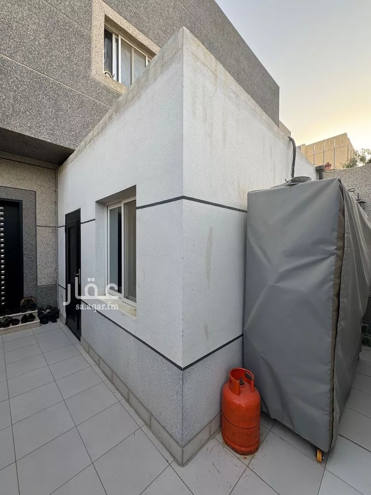 دور للبيع في شارع تركي بن عطيشان, حي الياسمين, مدينة الرياض, منطقة الرياض صورة 2