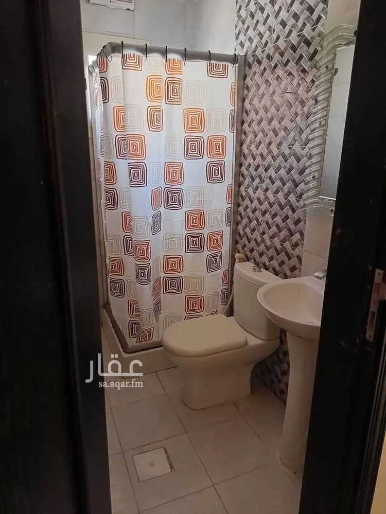 شقة للإيجار في شارع صيفي بن قشيل ، حي النزهة ، جدة ، جدة صورة 4