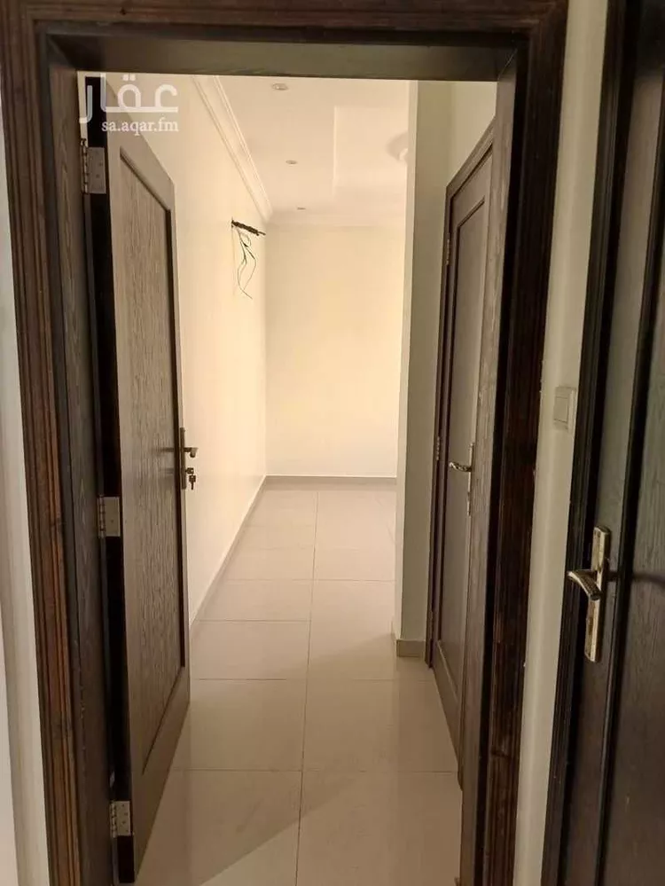 شقة للإيجار في شارع صيفي بن قشيل ، حي النزهة ، جدة ، جدة صورة 3