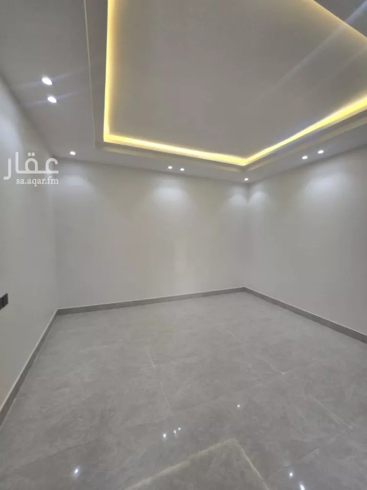 دور للبيع في شارع علي الجارم, حي بدر, مدينة الرياض, منطقة الرياض 8