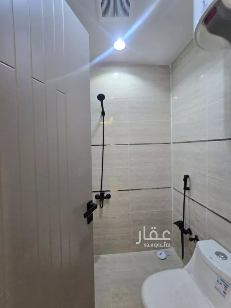 دور للبيع في شارع حطان التميمي اليربوعي, حي بدر, مدينة الرياض, منطقة الرياض 8