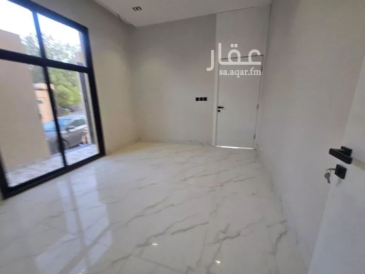 فيلا للبيع في شارع فيفاء, حي شبرا, مدينة الرياض, منطقة الرياض 13