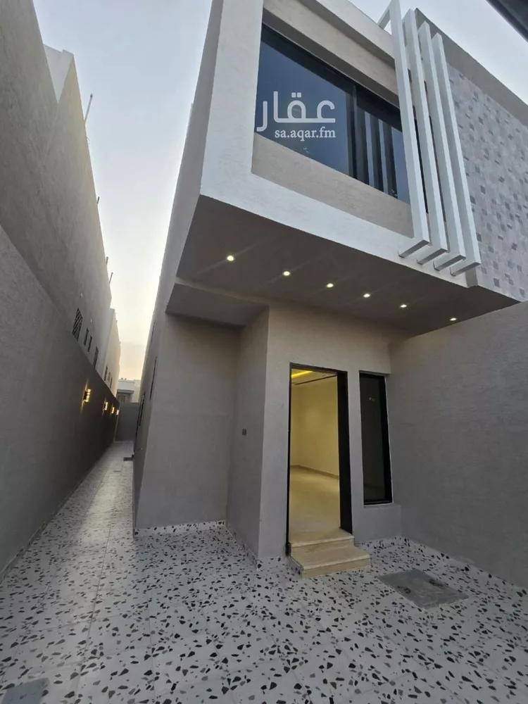 دور للبيع في شارع علي الجارم, حي بدر, مدينة الرياض, منطقة الرياض 19