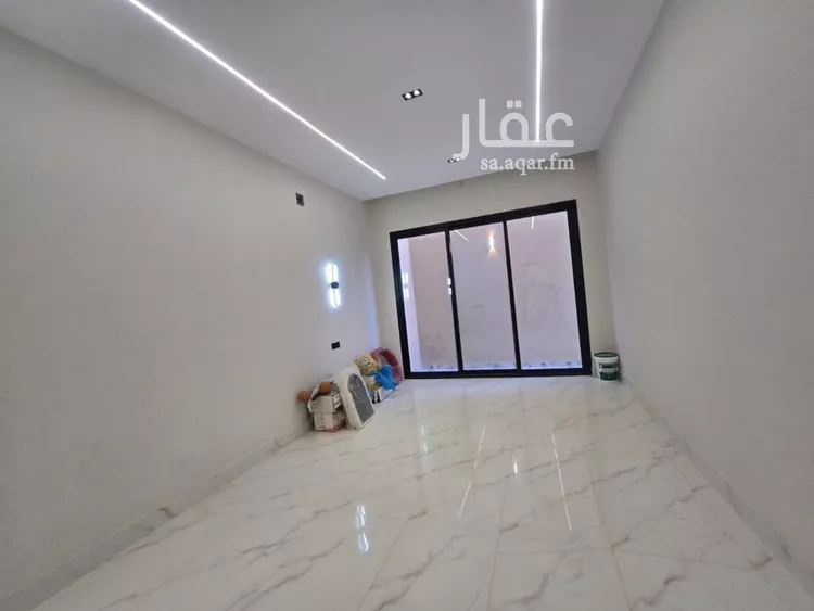 فيلا للبيع في شارع فيفاء, حي شبرا, مدينة الرياض, منطقة الرياض صورة 5