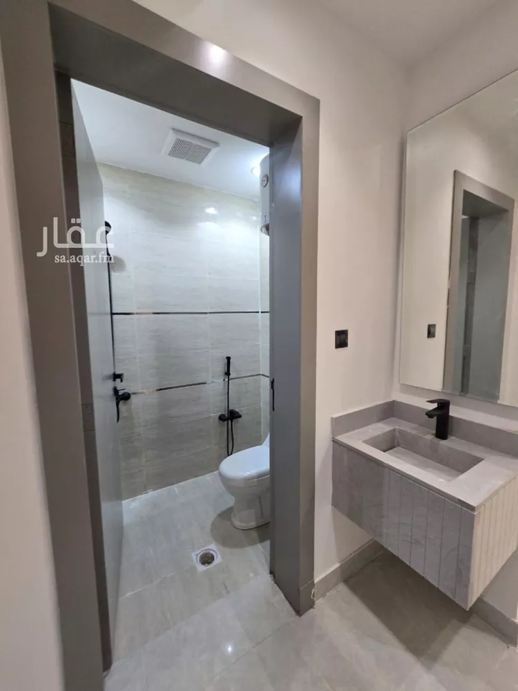 دور للبيع في شارع حطان التميمي اليربوعي, حي بدر, مدينة الرياض, منطقة الرياض صورة 4