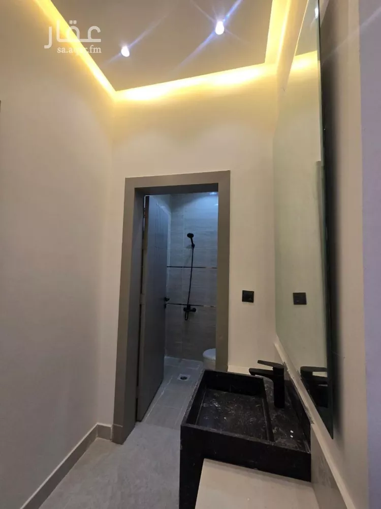 دور للبيع في شارع علي الجارم, حي بدر, مدينة الرياض, منطقة الرياض 17