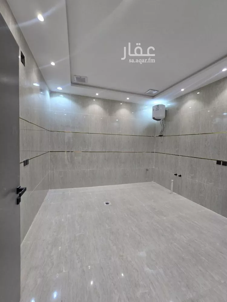 دور للبيع في شارع علي الجارم, حي بدر, مدينة الرياض, منطقة الرياض 15