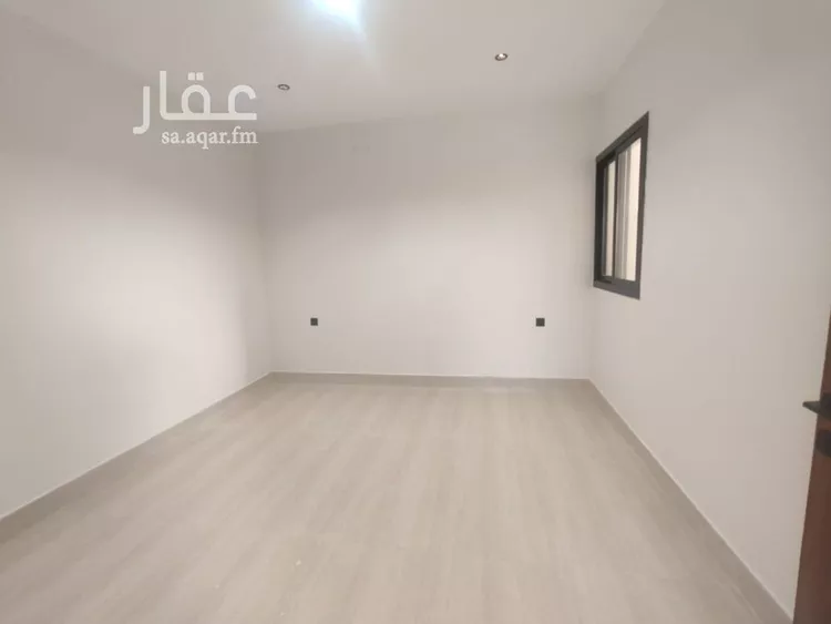 فيلا للبيع في شارع فيفاء, حي شبرا, مدينة الرياض, منطقة الرياض صورة 5