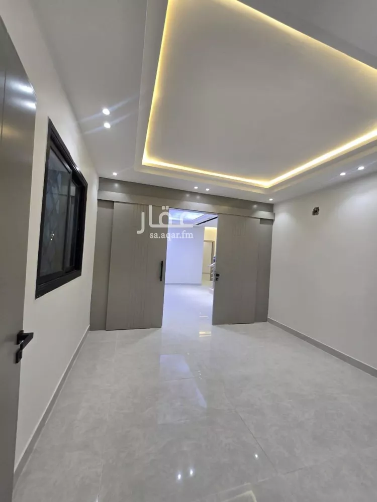 دور للبيع في شارع علي الجارم, حي بدر, مدينة الرياض, منطقة الرياض صورة 3