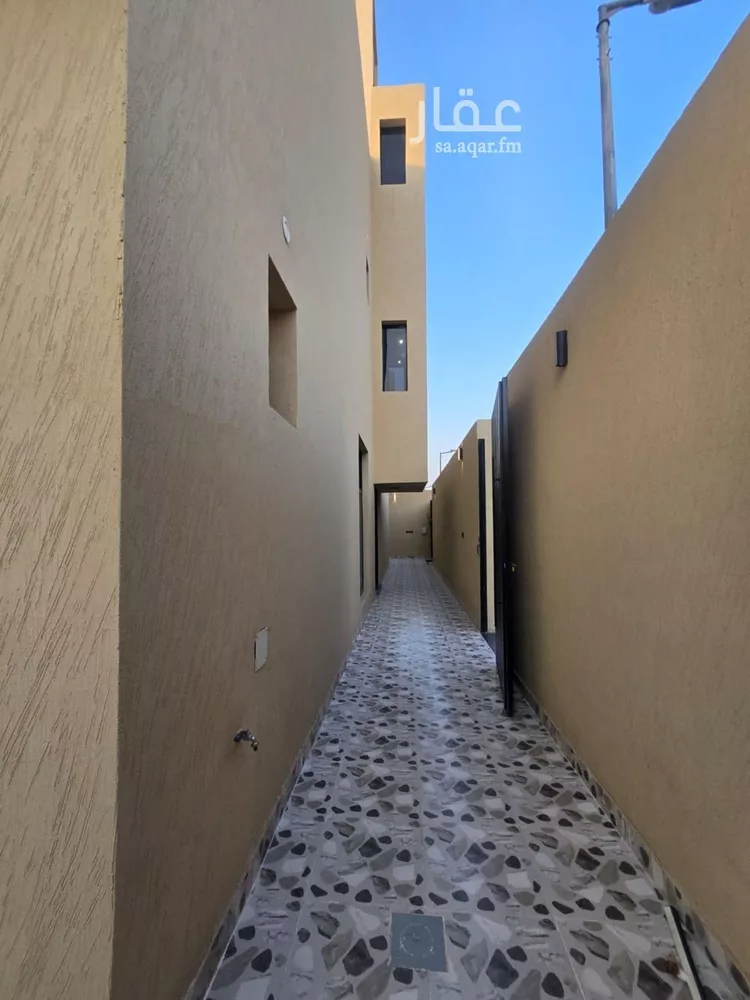 فيلا للبيع في شارع فيفاء, حي شبرا, مدينة الرياض, منطقة الرياض 11