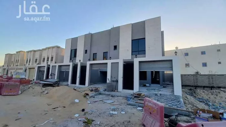 شقة للبيع في شارع الرفيعه, حي ضاحية الملك فهد, مدينة الدمام, المنطقة الشرقية صورة 2