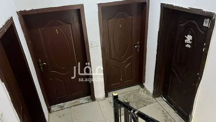 عمارة للبيع في شارع الخامس عشر, حي الثقبة, مدينة الخبر, المنطقة الشرقية صورة 4