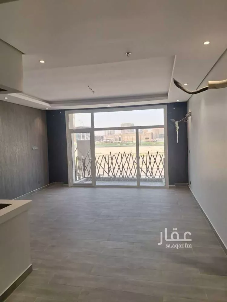 عمارة للإيجار في شارع الرقعى, حي الحمراء, مدينة الخبر, المنطقة الشرقية صورة 2