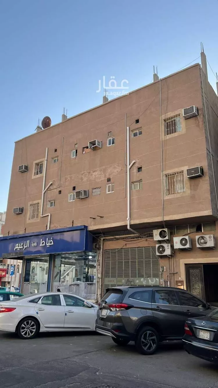عمارة للبيع في شارع الخامس عشر, حي الثقبة, مدينة الخبر, المنطقة الشرقية صورة 3