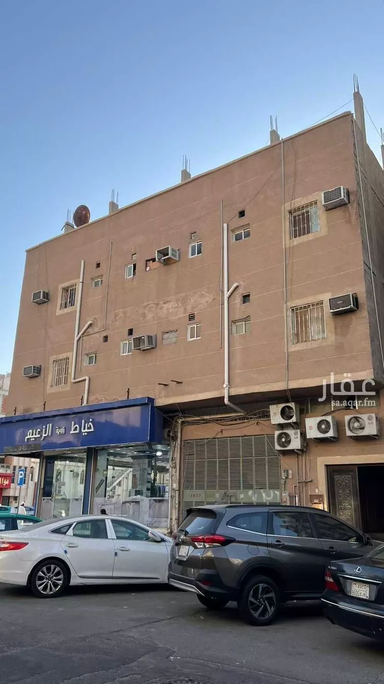 عمارة للبيع في شارع الخامس عشر, حي الثقبة, مدينة الخبر, المنطقة الشرقية صورة 3