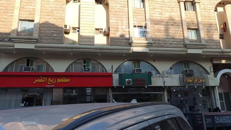 عمارة للبيع في شارع رابغ, حي الثقبة, مدينة الخبر, المنطقة الشرقية صورة 2