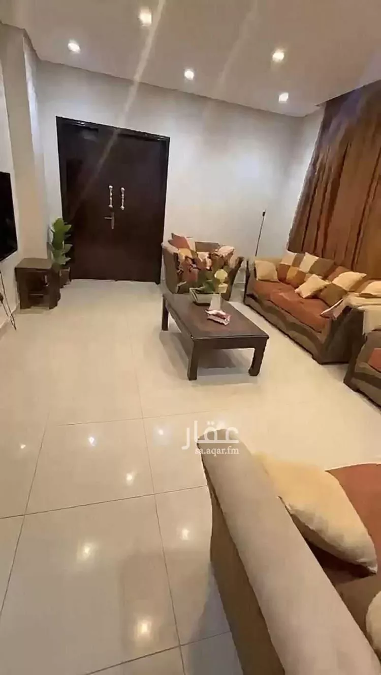 شقة للبيع في شارع فودة, حي الحمراء, مدينة الخبر, المنطقة الشرقية 12