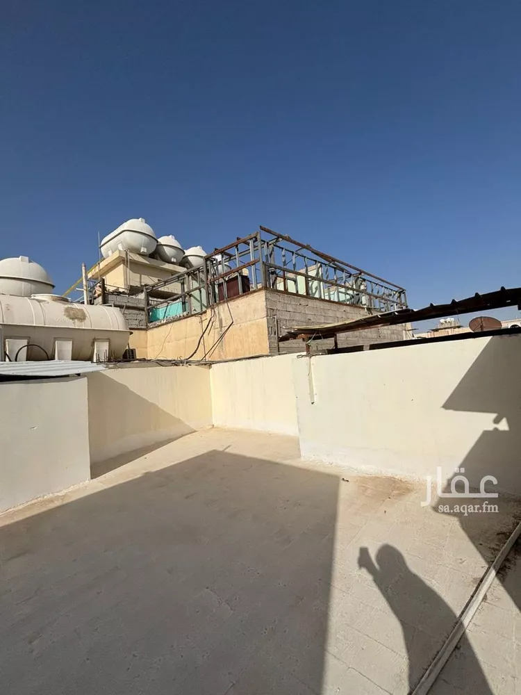 عمارة للإيجار في شارع أبي تمام البغدادي, حي معكال, مدينة الرياض, منطقة الرياض صورة 3