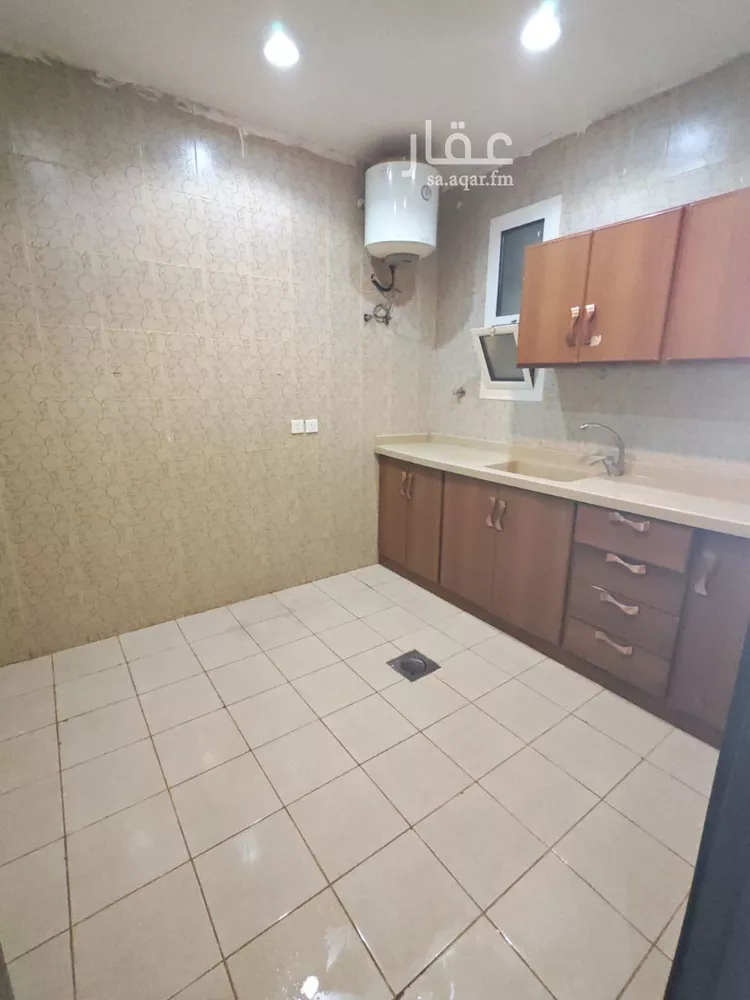 شقة للإيجار في شارع السفراء, حي الروضة, مدينة الرياض, منطقة الرياض صورة 4