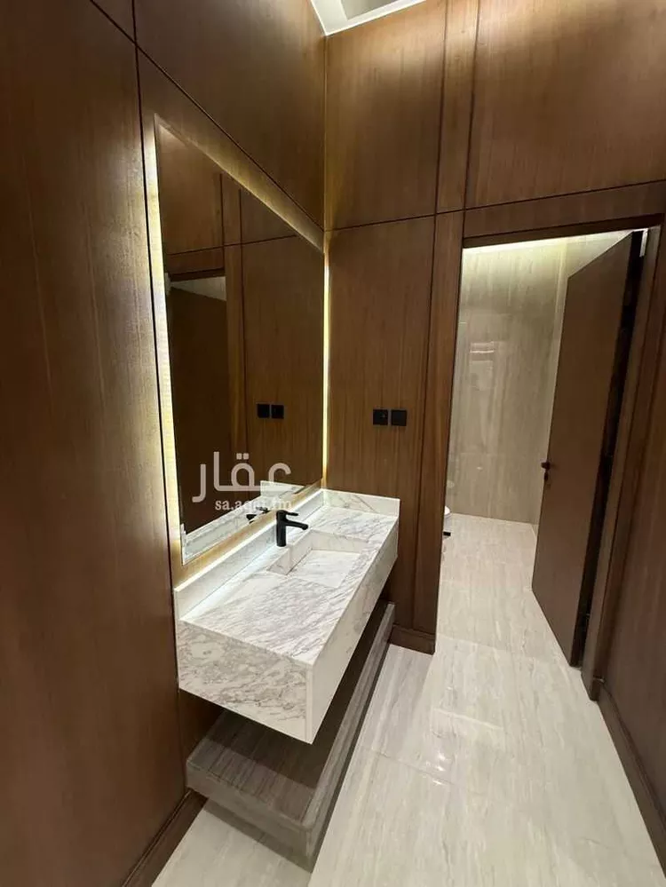 دور للبيع في شارع عبدالرحمن بن طاهر, حي النرجس, مدينة الرياض, منطقة الرياض 9