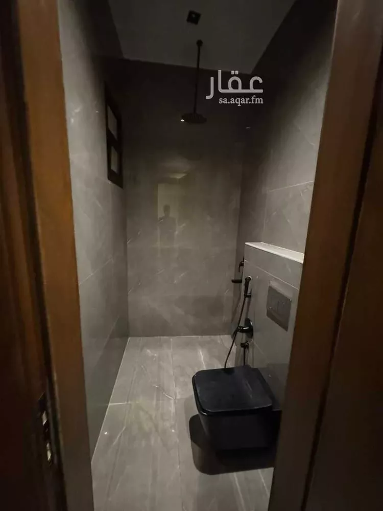 دور للبيع في شارع كيلوا واحد, حي النرجس, مدينة الرياض, منطقة الرياض صورة 4