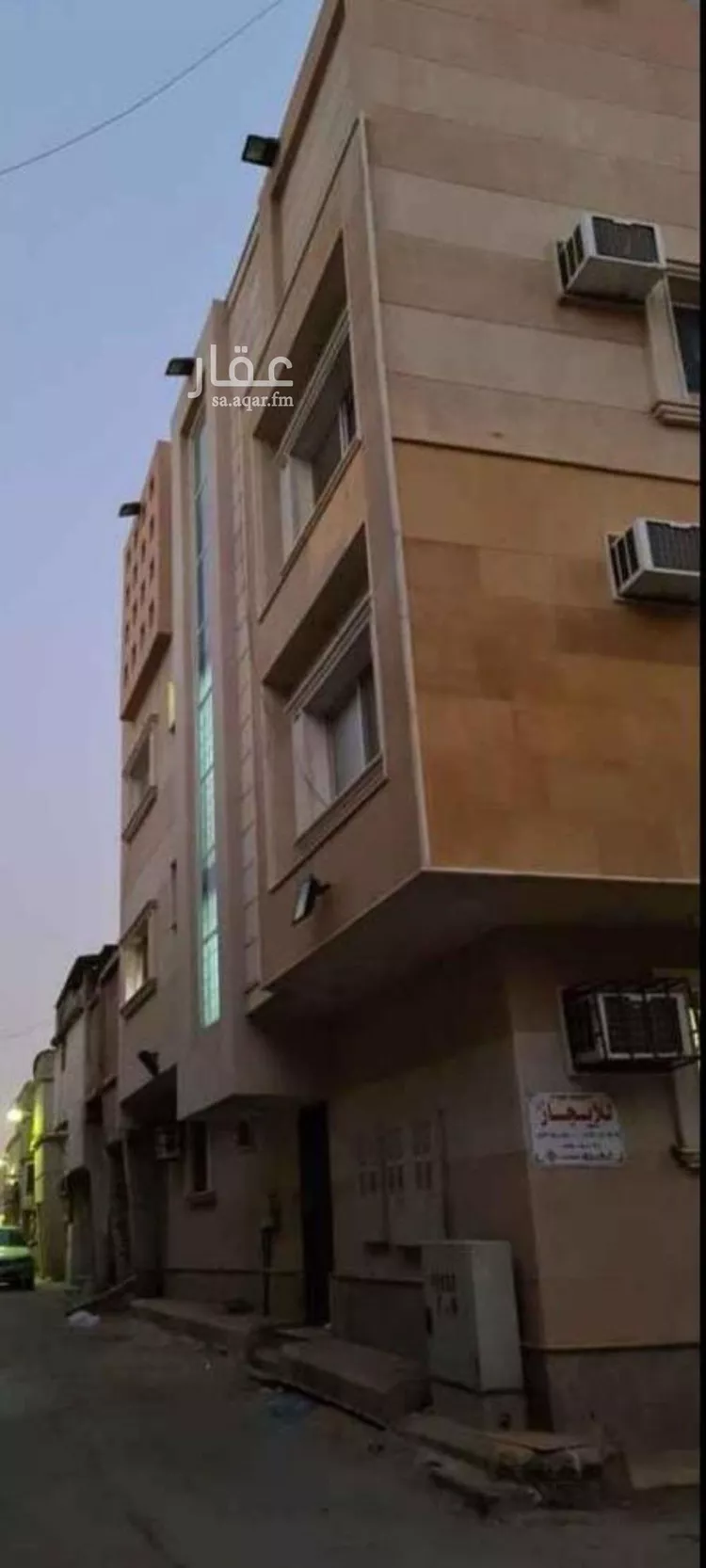 عمارة للبيع في شارع الحافظ الواسطي, حي الجرادية, مدينة الرياض, منطقة الرياض صورة 2