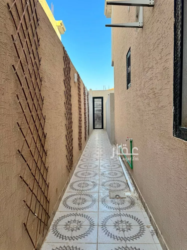 Floor for Rent in Riyadh Badr