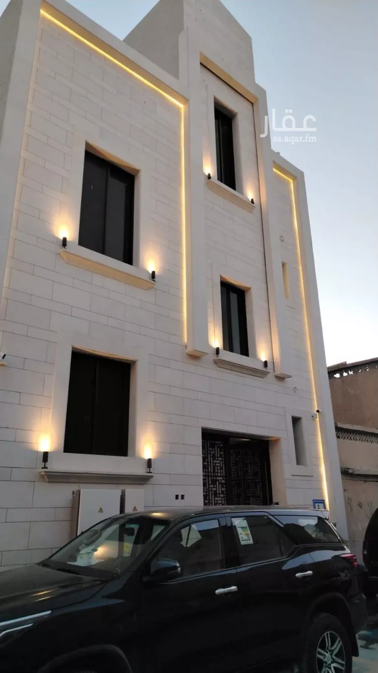 عمارة للبيع في شارع الحافظ الواسطي, حي الجرادية, مدينة الرياض, منطقة الرياض