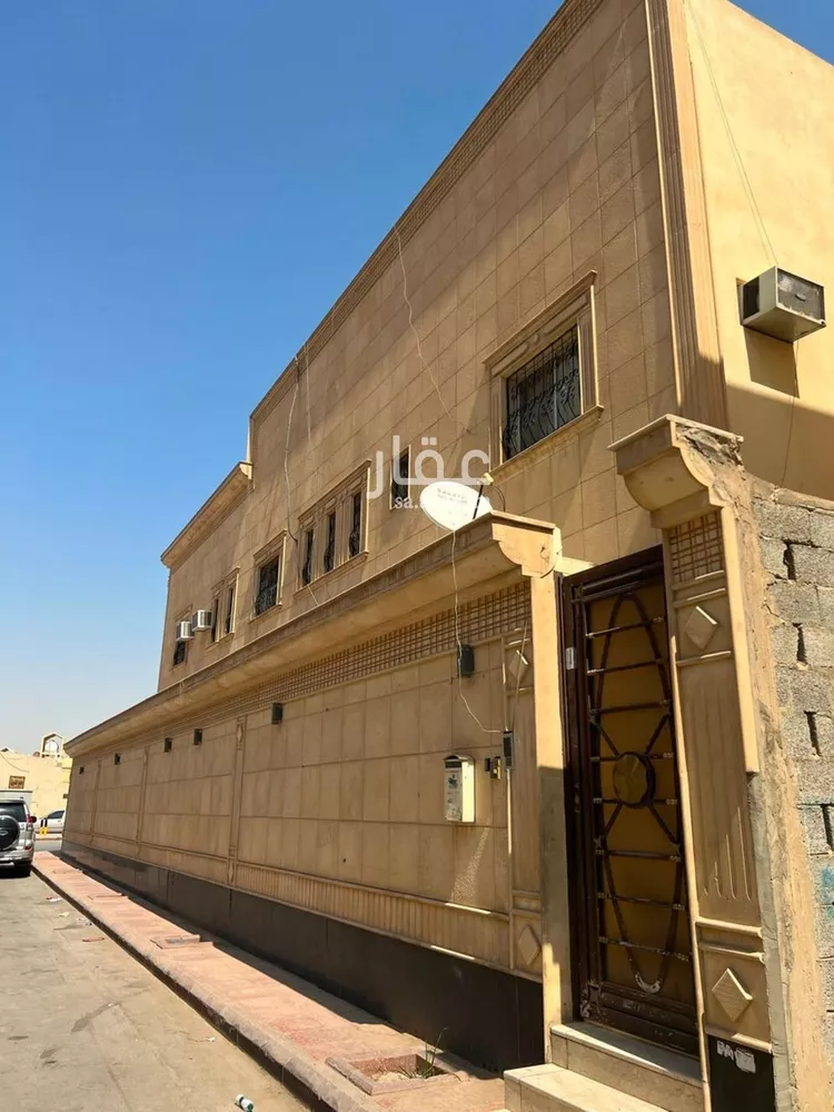 فيلا للبيع في شارع المدانة, حي الحزم, مدينة الرياض, منطقة الرياض صورة 3