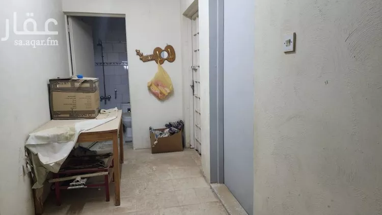 فيلا للبيع في شارع شهيد الدين ثم الوطن عبدالمغنى عواض الث, حي الشهداء, مدينة الرياض, منطقة الرياض صورة 5