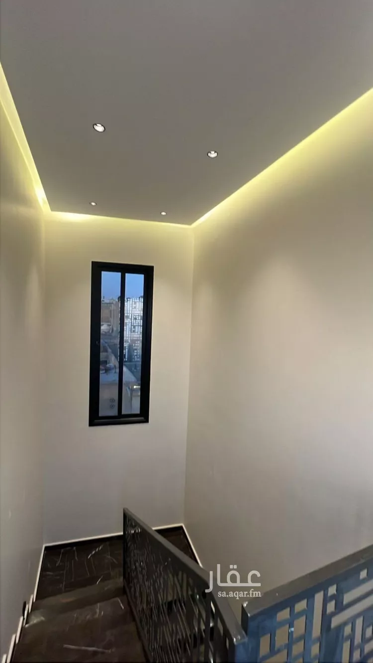 عمارة للبيع في شارع الحافظ الواسطي, حي الجرادية, مدينة الرياض, منطقة الرياض صورة 2