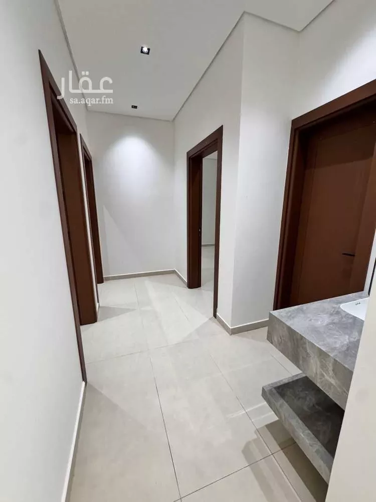 Floor for Sale in Riyadh Al Hazm 8