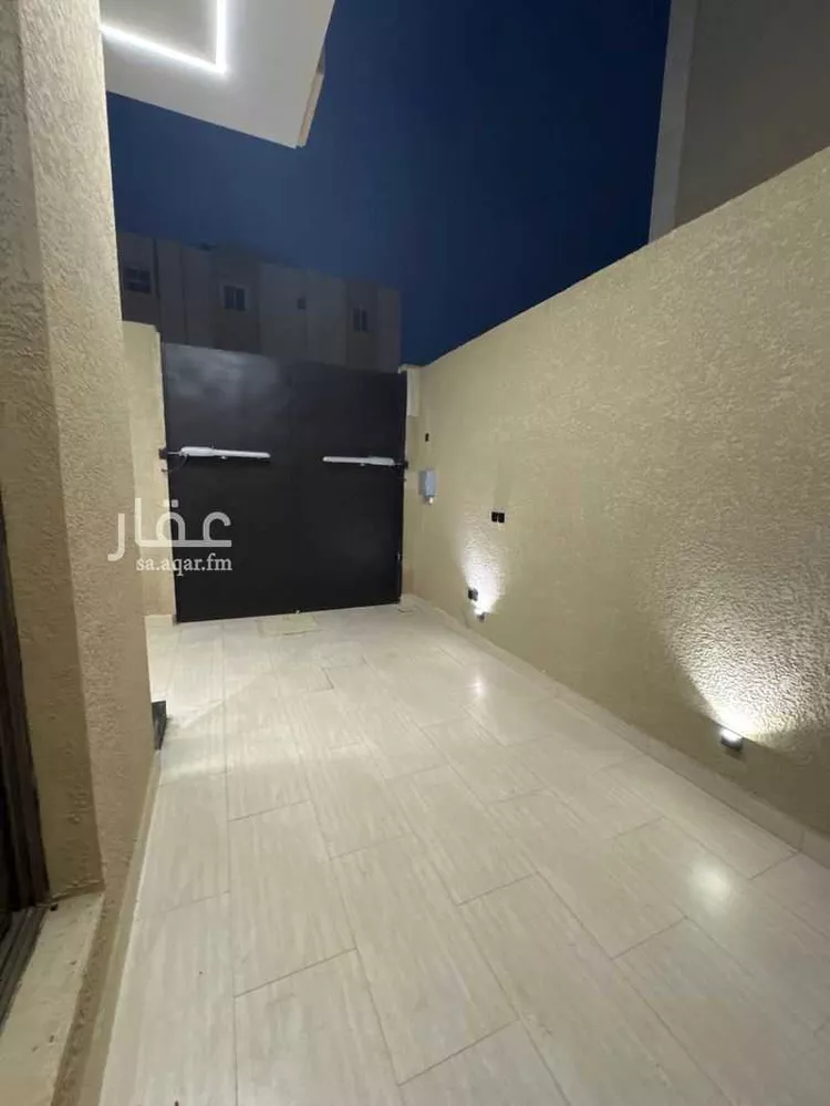 دور للبيع في شارع جراب, حي غرناطة, مدينة الرياض, منطقة الرياض صورة 2