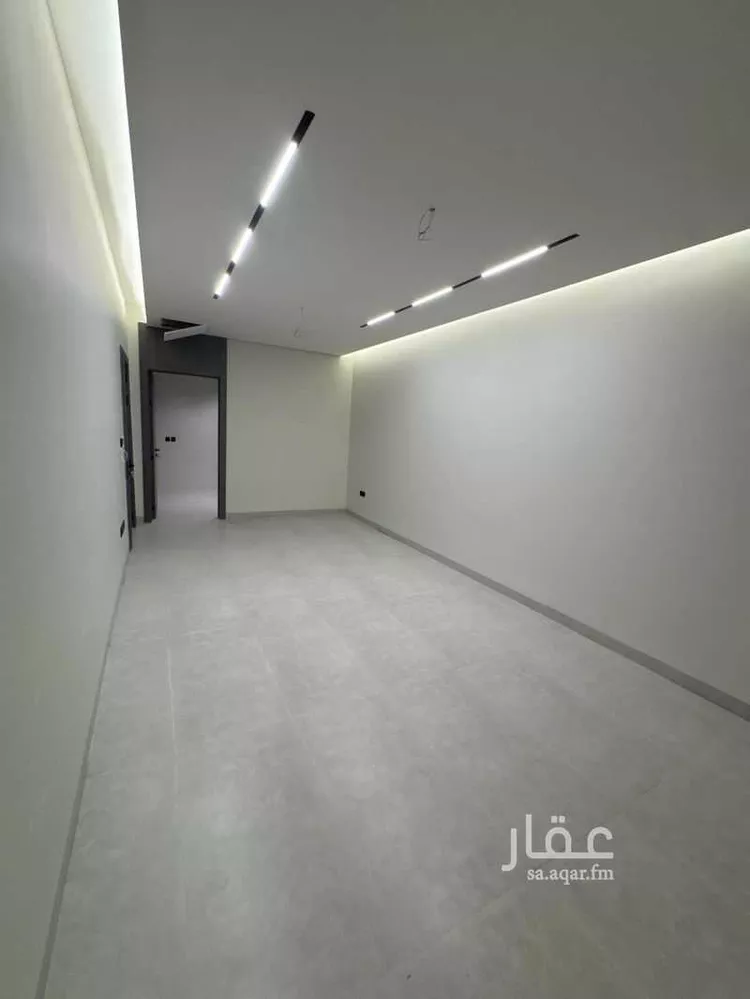 دور للبيع في شارع جراب, حي غرناطة, مدينة الرياض, منطقة الرياض صورة 3